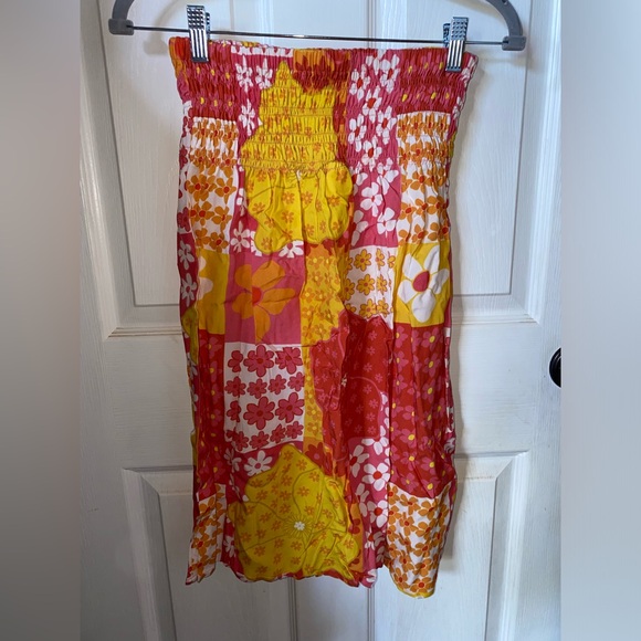 Eternal Summer - Beverly Skirt in Pink Pua Patches BNWOT - Picture 1 of 2